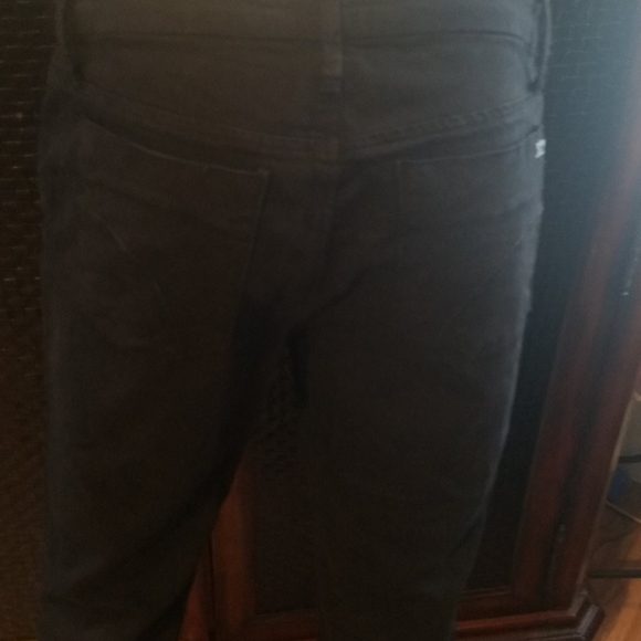 Black Jean's - Picture 3 of 5